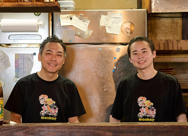 スタッフ